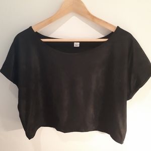 Black crop top